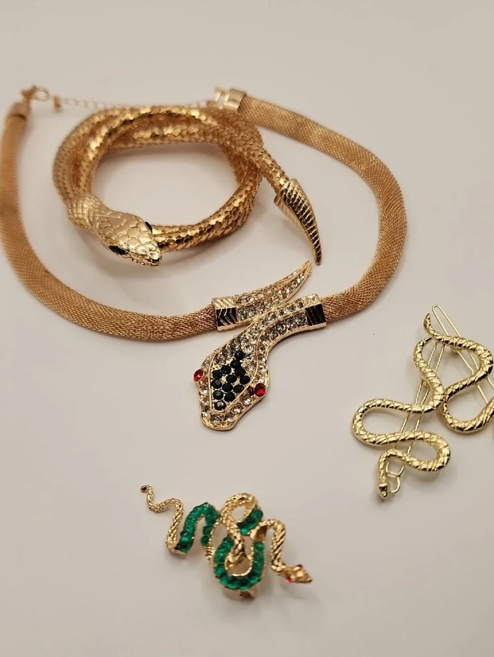 Halloween Gold Snake Jewelry Set - Gold Tone Necklace, Hair Pins and Earrings